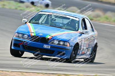 media/May-04-2025-Lucky Dog Racing (Sun) [[21629467aa]]/Turn 4 (10-1045am)/Front/